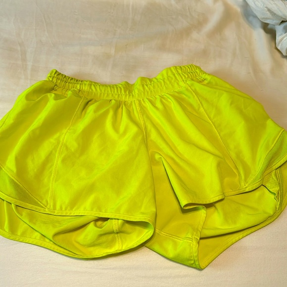 Pants - Lululemon hotty hots